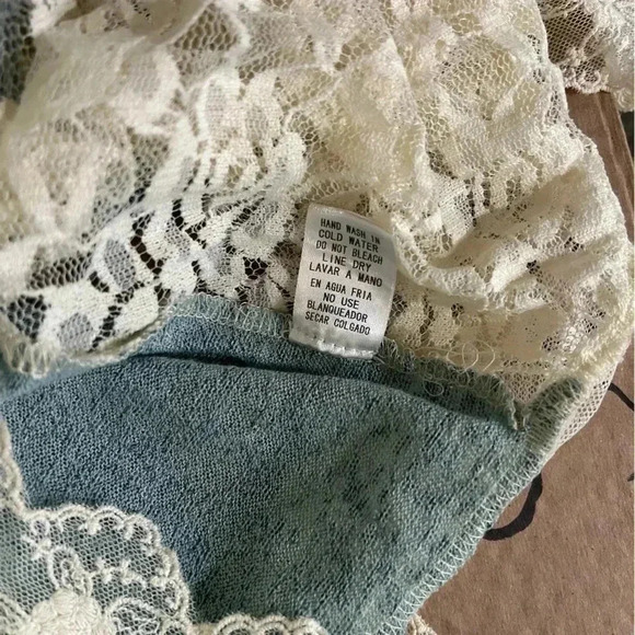 Entro  Tunic - Picture 5 of 6